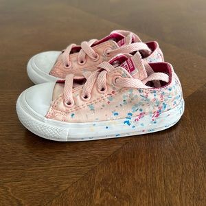 Converse shoes | toddler girls | size 6